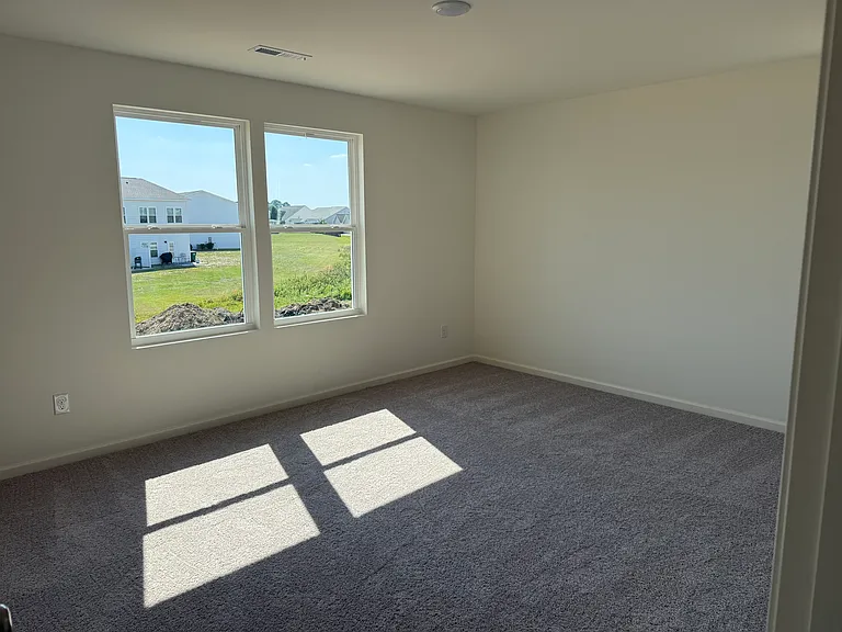 2445 Brookville Dr #B — Photo 29