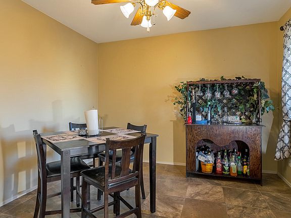 4th image of 1193 W Desert Glen Dr