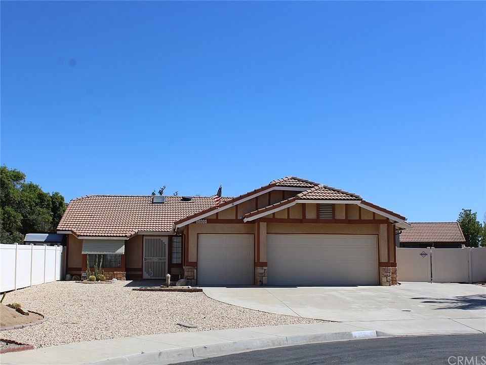 1st image of 25444 Moreno Vista St