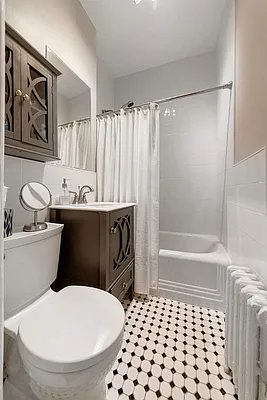 Sold by Compass | media 6