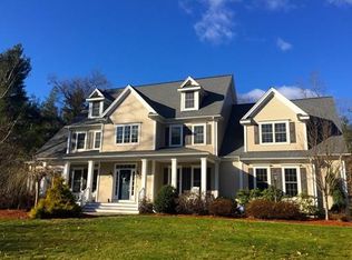 7 Cotton Tail Ln, Franklin, MA 02038