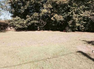 611 E 2nd Ave, Pine Bluff, AR 71601