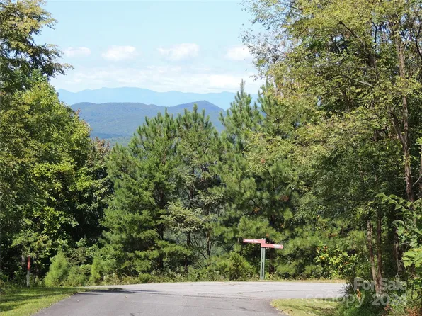 146 Saratoga Dr #146, Bostic, NC 28018