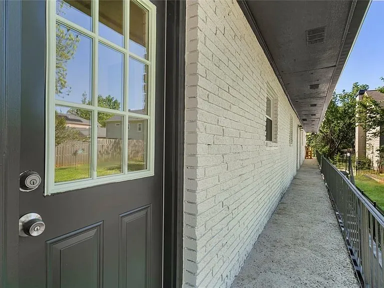 1543 Hardin Ave #1 — Photo 2