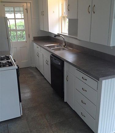 4th image of 3322 Goldengate Ave