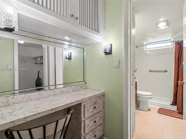 2861 Leonard Dr #F208 — Photo 14