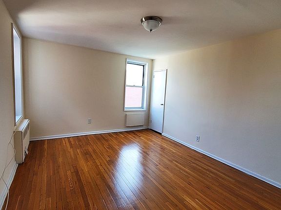 3rd image of 142-20 84th Dr APT 7B