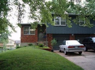 503 N Monroe St APT A, Olathe, KS 66061