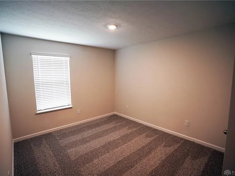1512 Hawkshead St — Photo 20