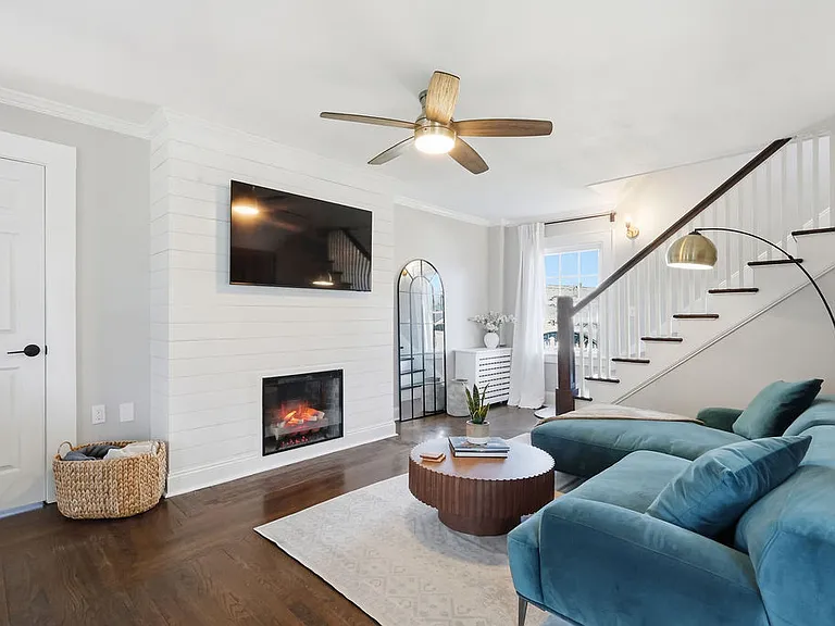 82 Miller Ave — Photo 3
