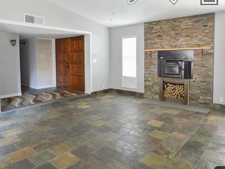2405 Choctaw Dr — Photo 5