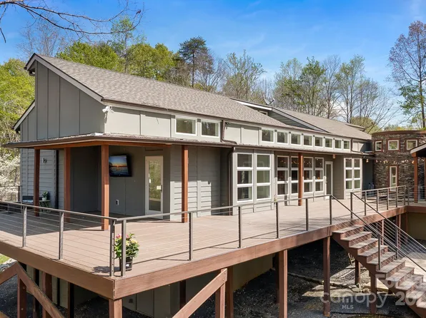 3249 Ivey Creek Rd, Maiden, NC 28650