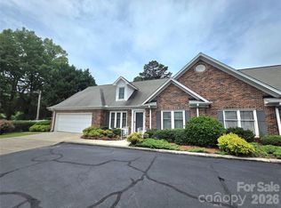687 Carlton Dr APT A, Gastonia, NC 28054