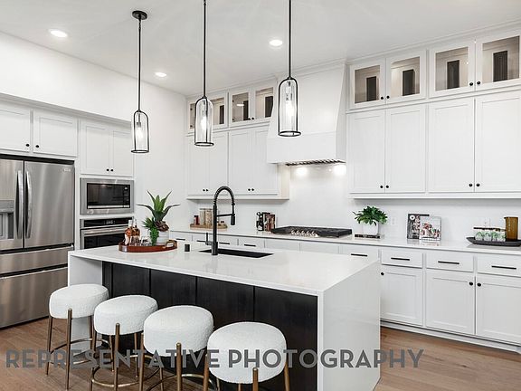 4th image of 4415 Azalea Trl