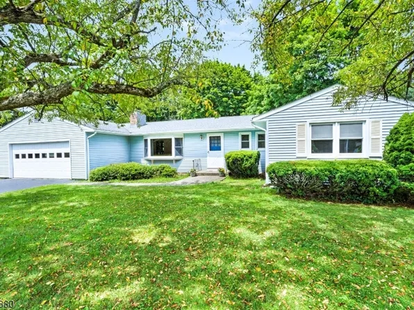 56 Mooney Rd, Roxbury Twp., NJ 07836