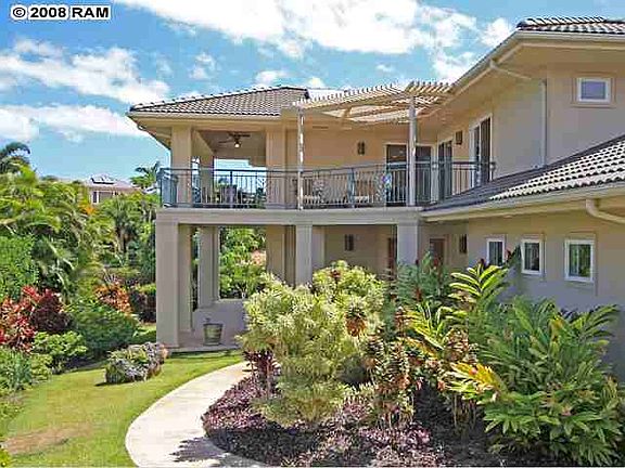 3rd image of 357 Kualono Pl #68