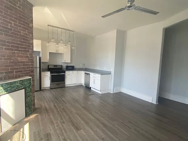 4901 Friendship Ave. — Photo 61