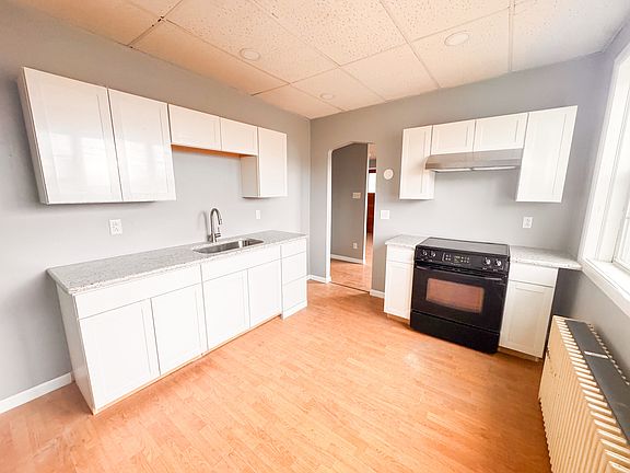2nd image of 317 N Hunter Hwy #102