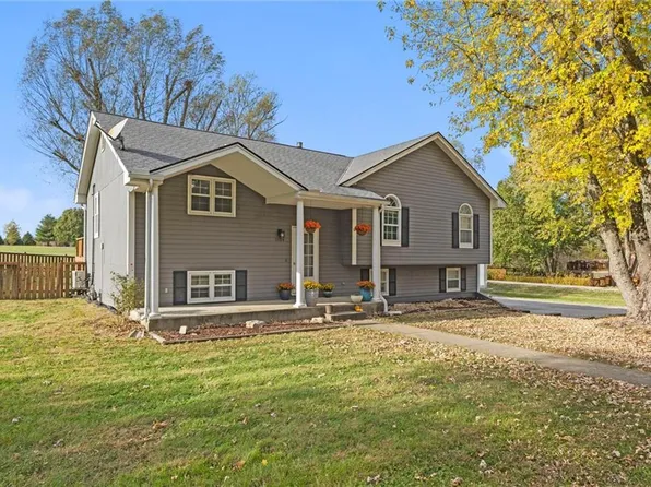 1004 Richmond St, Plattsburg, MO 64477