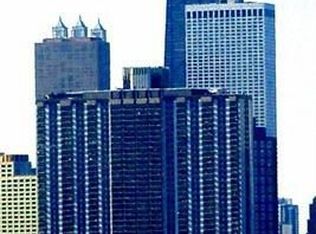 400 E Randolph St APT 1323, Chicago, IL 60601