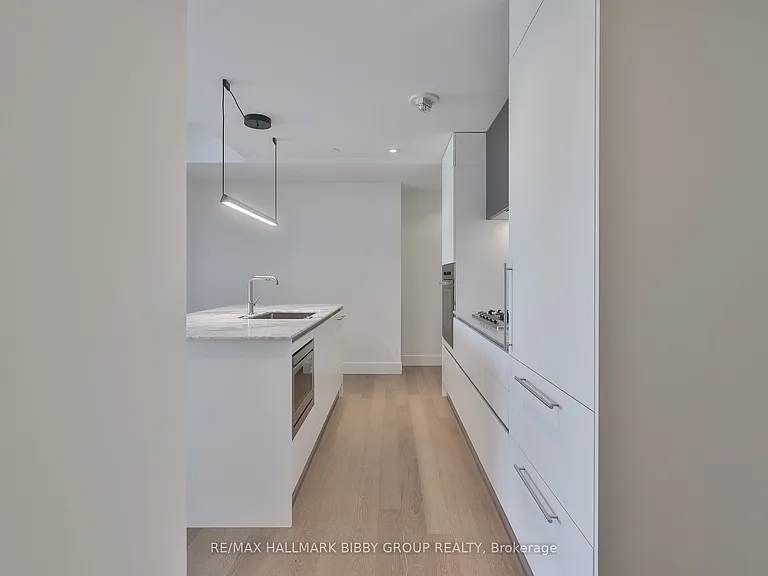 1414 Bayview Ave #304 — Photo 10