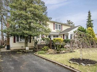 477 Steven Ave, West Hempstead, NY 11552