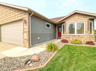 4277 47th Ave S, Fargo, ND 58104