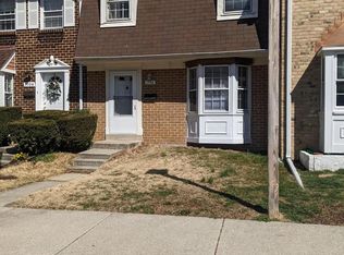 1706 Foxdale Ct, Crofton, MD 21114