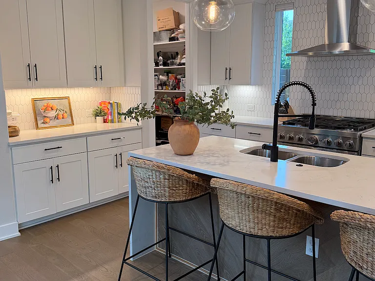 4400 Jinx Ave #1 — Photo 5