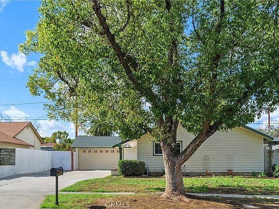 4th image of 3638 Lillian St