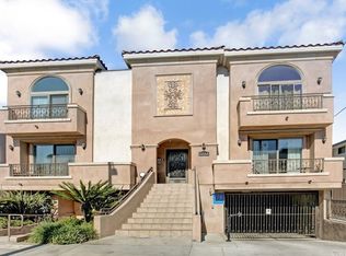 5254 Corteen Pl UNIT 2, Valley Village, CA 91607