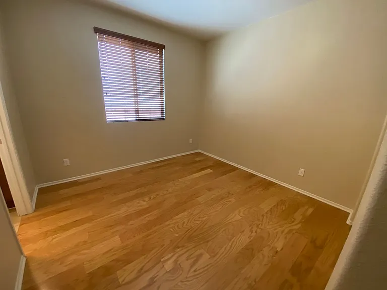 2274 Hay Market St — Photo 14