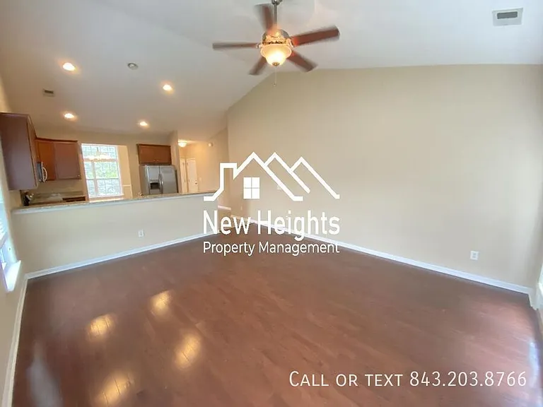 8207 Ronda Dr — Photo 10