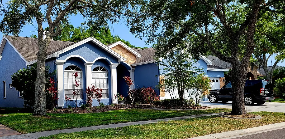 Building Photo - 10105 Bennington Dr