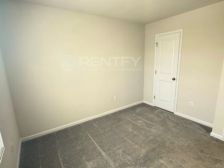 2802 Legacy Ridge Ln — Photo 13