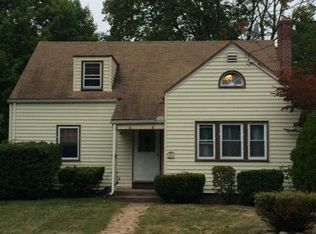 20 Amherst St, Hamden, CT 06518