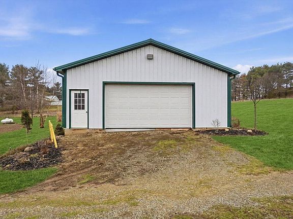 4th image of 7880 State Route 29