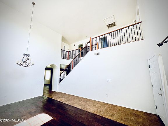 4th image of 1332 S Kuhni Ct