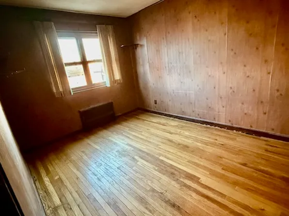 81-09 156th Avenue image 13 of 14