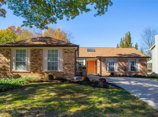 1369 Westbrooke Terrace Dr, Ballwin, MO