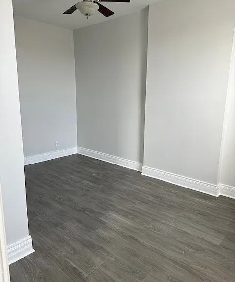 101 W B St #204 — Photo 12