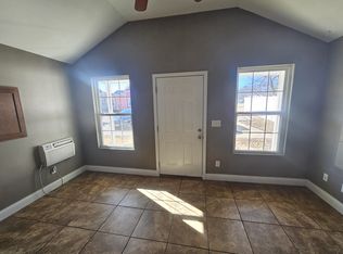 626 Cottage Ln, Murray, KY 42071