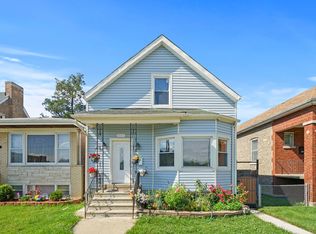 6230 W Barry Ave, Chicago, IL