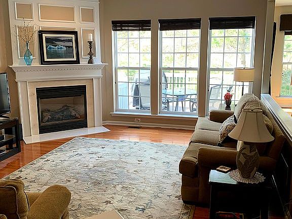 Natural light filled FR