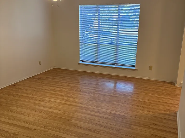2708 Runningbrook Ln — Photo 18