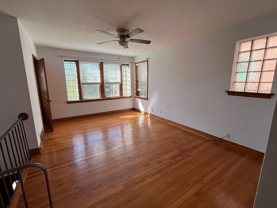 1st image of 5427 Rhodes Ave Floor 2