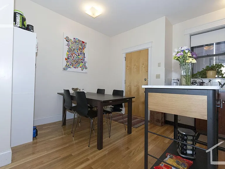 1000 Commonwealth Ave #41 — Photo 2
