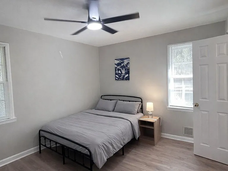 237 E Simon Ter NW #11 — Photo 1