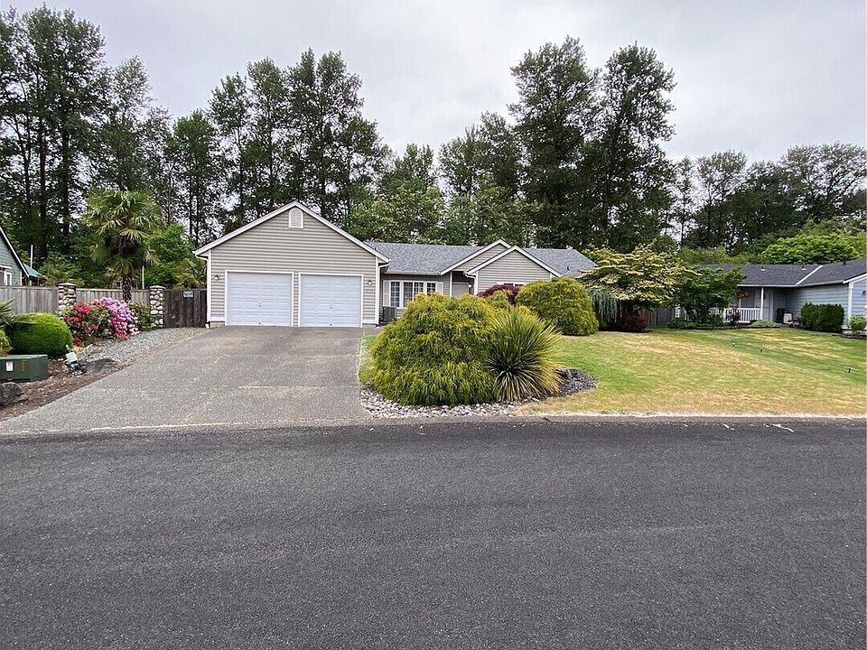1st image of 14703 151st Avenue E