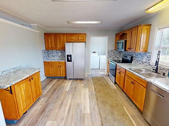 4th image of 28082 Gargatha Landing Rd